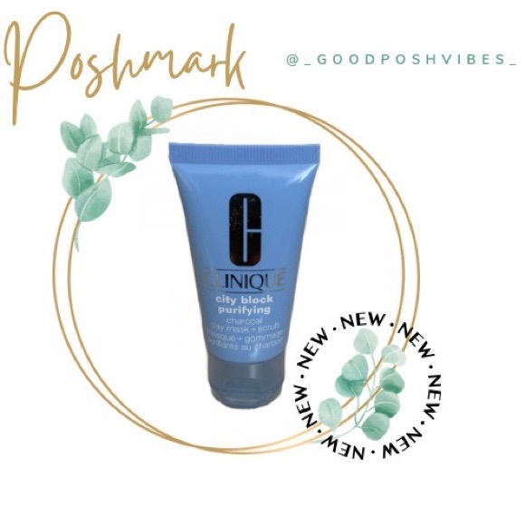 π2/$28 or 3/$38π Clinique Purifying Charcoal Clay Mask - Picture 1 of 4
